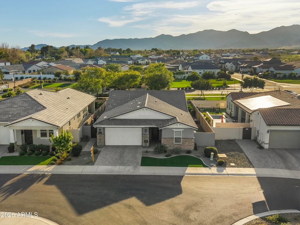 Image 71 of property listing at 10826 N SPEARFISH Street, Surprise, AZ 85388