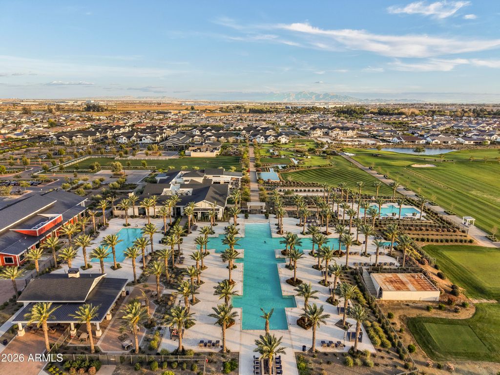 Image 77 of property listing at 10826 N SPEARFISH Street, Surprise, AZ 85388