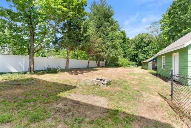 214 Copeland St, Brockton, MA 02301