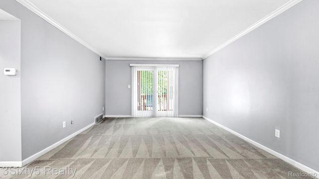 1702 Fort Street 4, Trenton, MI 48183