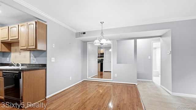 1702 Fort Street 4, Trenton, MI 48183