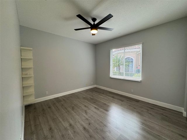 11165 Whitehawk Street, Plantation, FL 33324