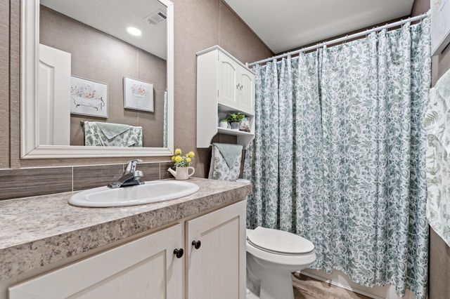 9432 Greenwing Dr., Murrells Inlet, SC 29576