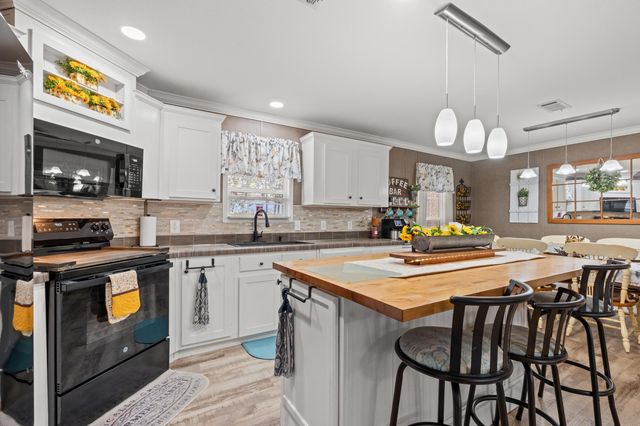 9432 Greenwing Dr., Murrells Inlet, SC 29576