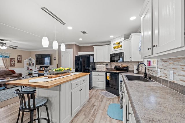 9432 Greenwing Dr., Murrells Inlet, SC 29576