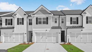 242 Sound Circle, Stockbridge, GA 30281