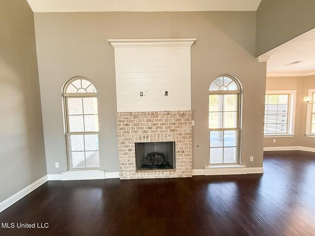 224 Poplar Lane, Holly Springs, MS 38635