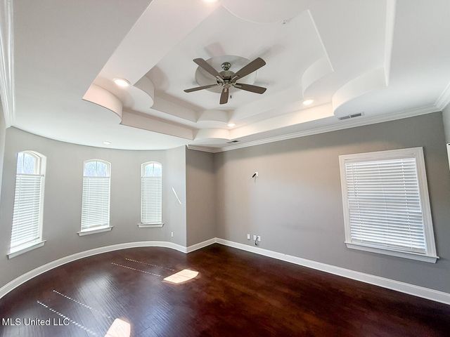 224 Poplar Lane, Holly Springs, MS 38635