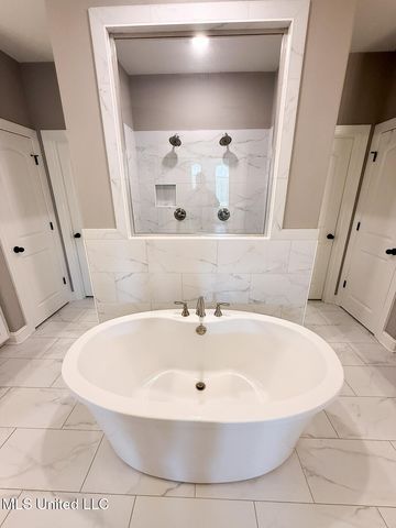 224 Poplar Lane, Holly Springs, MS 38635