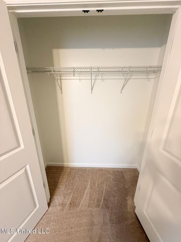 224 Poplar Lane, Holly Springs, MS 38635