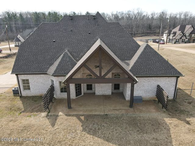 224 Poplar Lane, Holly Springs, MS 38635