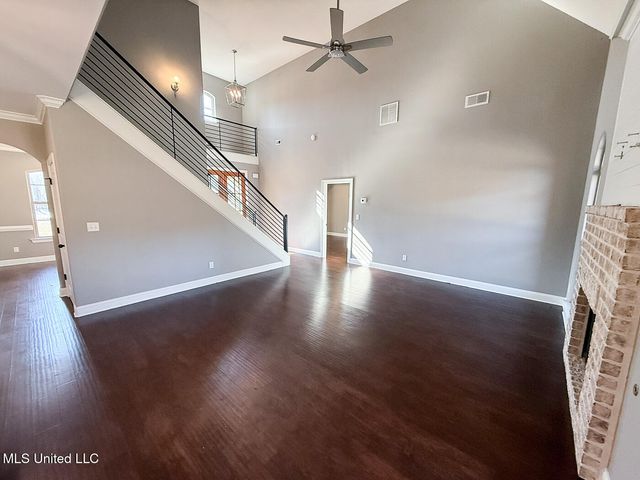 224 Poplar Lane, Holly Springs, MS 38635