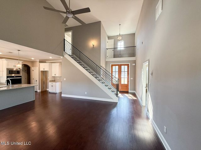 224 Poplar Lane, Holly Springs, MS 38635