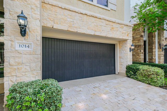 1014 Old Oyster Trail, Sugar Land, TX 77478