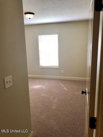 114 Silver Ridge Lane, Pearl, MS 39208