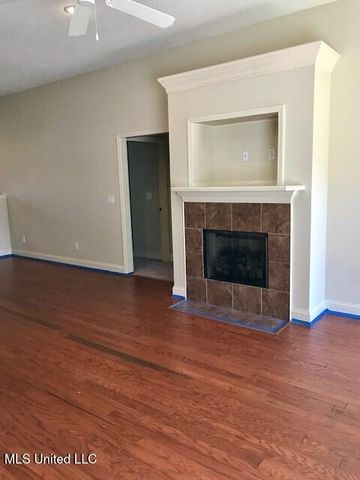 114 Silver Ridge Lane, Pearl, MS 39208