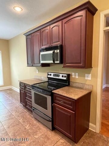 114 Silver Ridge Lane, Pearl, MS 39208