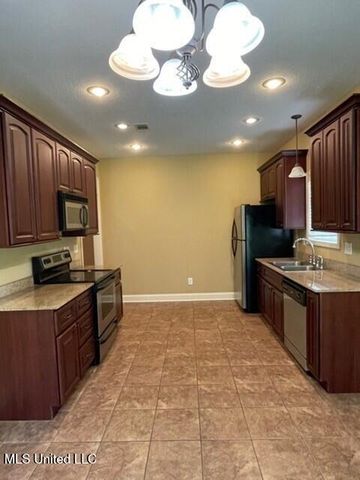 114 Silver Ridge Lane, Pearl, MS 39208