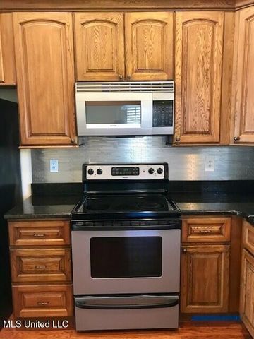 114 Silver Ridge Lane, Pearl, MS 39208