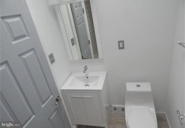 1540 E TULPEHOCKEN ST, Philadelphia, PA 19138