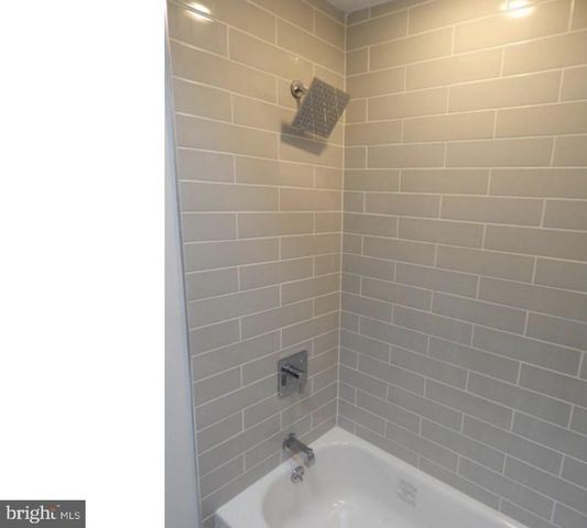 1540 E TULPEHOCKEN ST, Philadelphia, PA 19138
