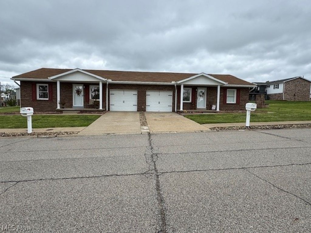 270 & 272 Oregon Avenue, Weirton, WV 26062