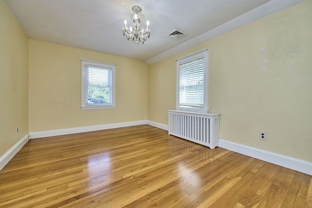 77 Prentice Street, Waltham, MA 02451