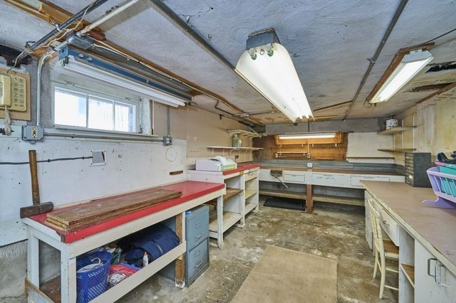 77 Prentice Street, Waltham, MA 02451
