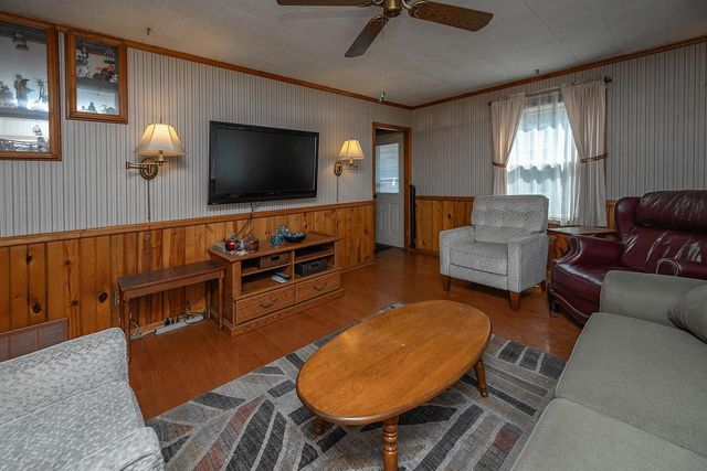 332 S 60th STREET, Milwaukee, WI 53214