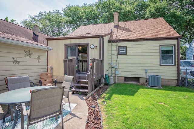 332 S 60th STREET, Milwaukee, WI 53214
