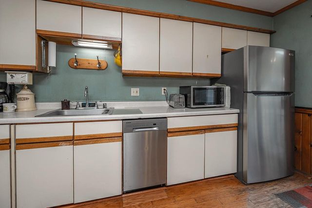 332 S 60th STREET, Milwaukee, WI 53214