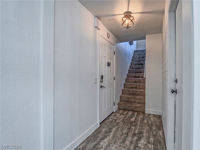 5320 Holmby Avenue, Las Vegas, NV 89146