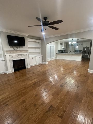 219 Waterloo St, Lawrenceburg, TN 38464