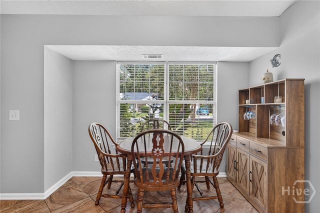 107 W White Hawthorne Drive, Savannah, GA 31419