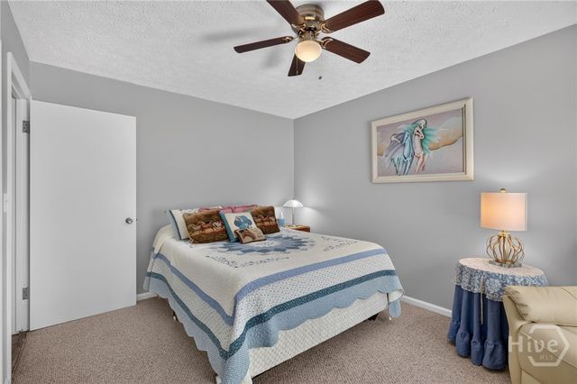 107 W White Hawthorne Drive, Savannah, GA 31419