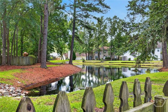 107 W White Hawthorne Drive, Savannah, GA 31419