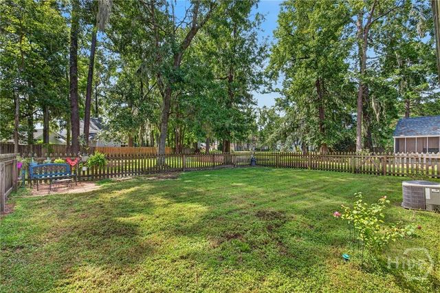 107 W White Hawthorne Drive, Savannah, GA 31419