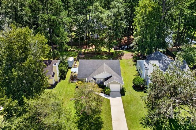 107 W White Hawthorne Drive, Savannah, GA 31419