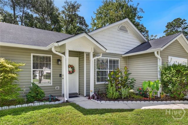 107 W White Hawthorne Drive, Savannah, GA 31419