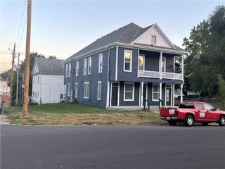 1621 Savannah Avenue, St Joseph, MO 64505