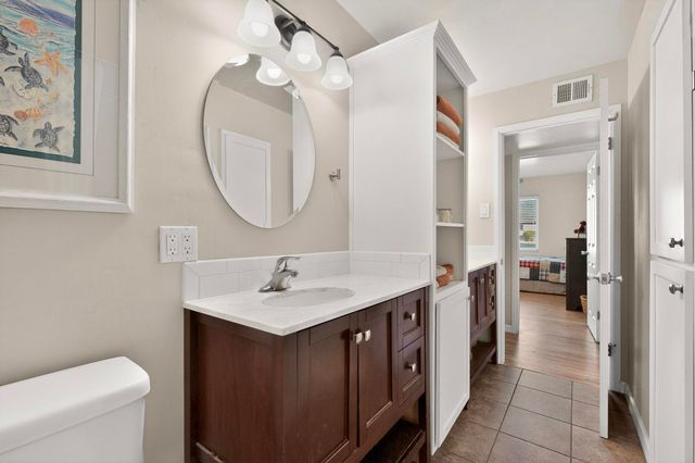 2617 Wisconsin Street NE, Albuquerque, NM 87110