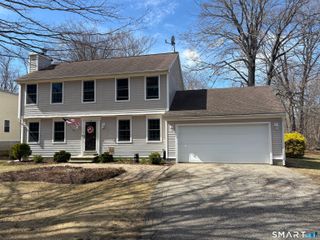 40 Hillcrest Drive, Hebron, CT 06231