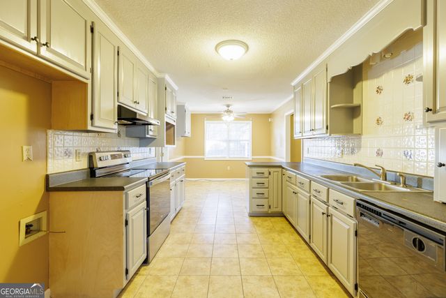 5318 Mimosa Circle, Lake Park, GA 31636