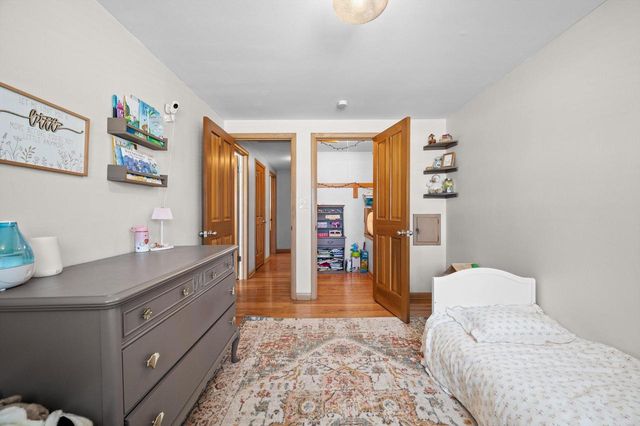 4614 N 107th STREET, Wauwatosa, WI 53225