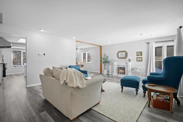 4614 N 107th STREET, Wauwatosa, WI 53225