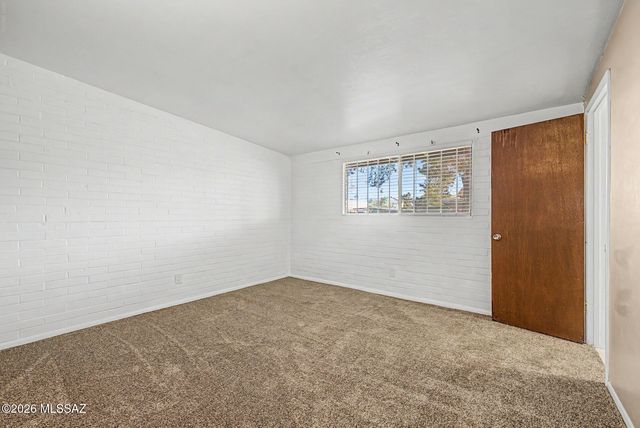 5353 E Douglas Street, Tucson, AZ 85711