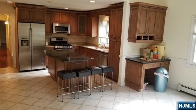20 4th Street, Closter, NJ 07624