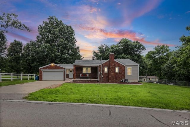 813 Oran Street, Collinsville, IL 62234