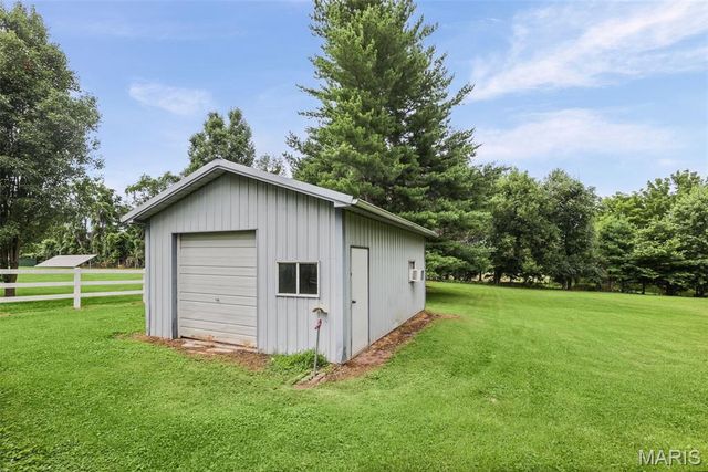 813 Oran Street, Collinsville, IL 62234