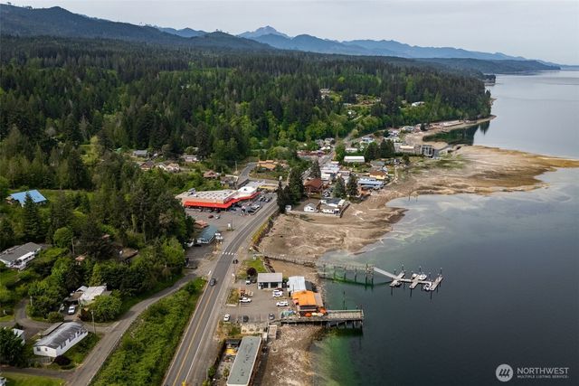 23832 N US Highway 101, Hoodsport, WA 98548